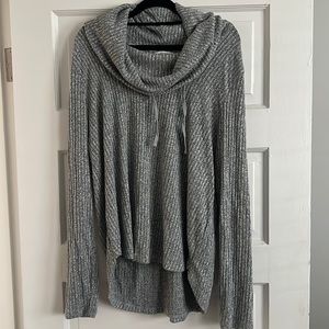 Light gray Lucky Brand turtle neck sweater. Excellent condition. Size large.